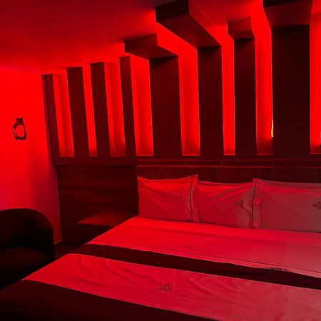 טמיסקו Hotel Bataclan מראה חיצוני תמונה