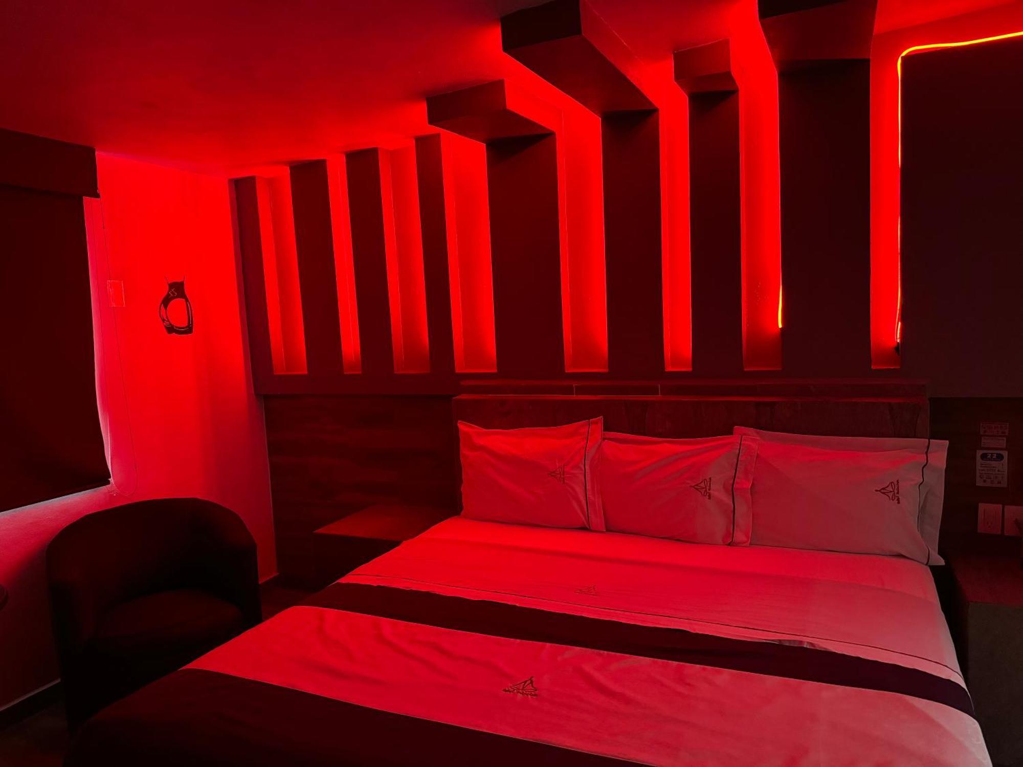 טמיסקו Hotel Bataclan מראה חיצוני תמונה
